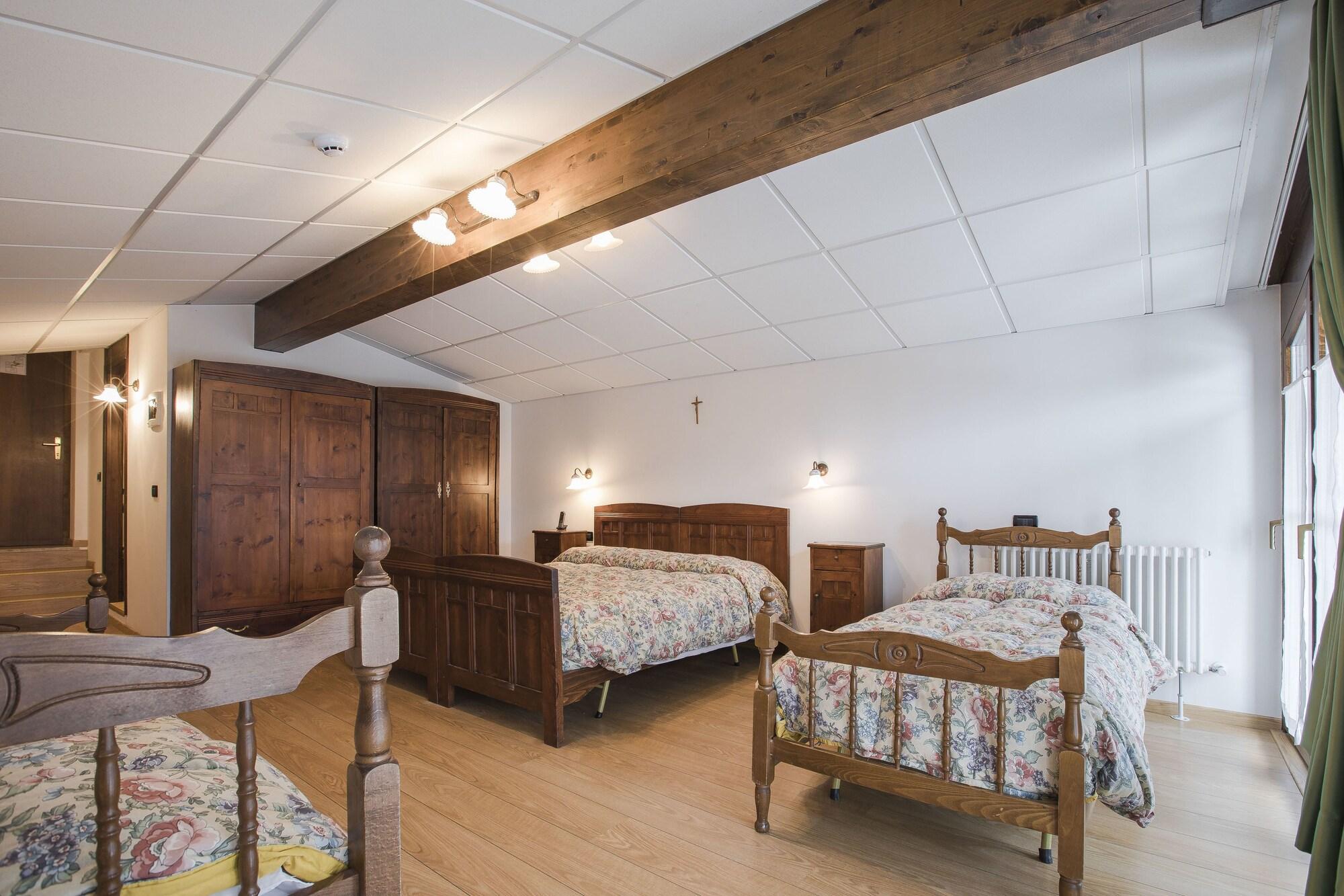 Gh Fratazza Hotel